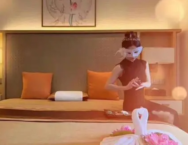我在西安新城体验了下高端男士按摩spa会馆，私人会所花样超多
