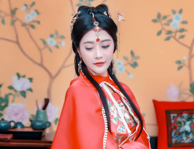 西安新城泰式按摩会所艺师风采（十）只要你敢来就让你好看